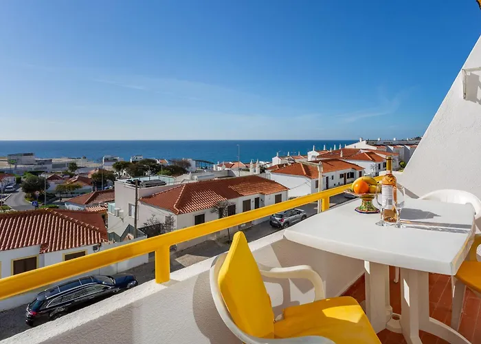Appartement Typical T2 In W/ Balcony By Lovelystay *