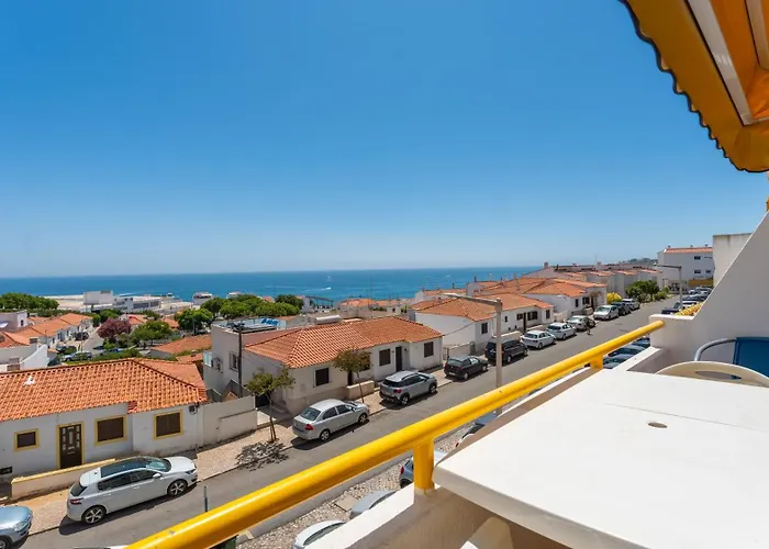 Typical T2 In W/ Balcony By Lovelystay Appartamento Albufeira