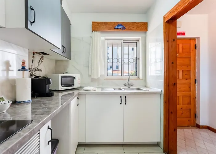 Typical T2 In W/ Balcony By Lovelystay Apartment *