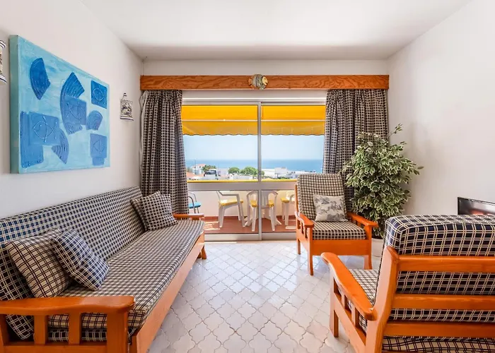 Typical T2 In W/ Balcony By Lovelystay Albufeira