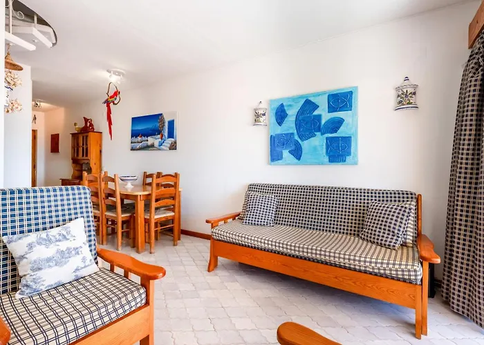 Typical T2 In W/ Balcony By Lovelystay Appartamento Albufeira