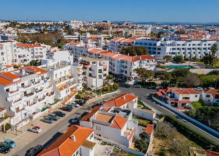 Typical T2 In W/ Balcony By Lovelystay * Albufeira